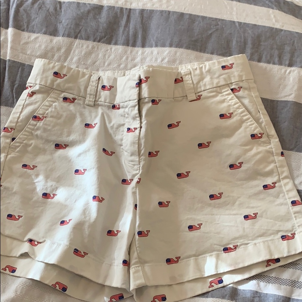 White vineyard vines shorts with Whales